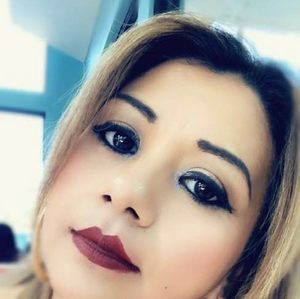 Meet your Posher, Alba